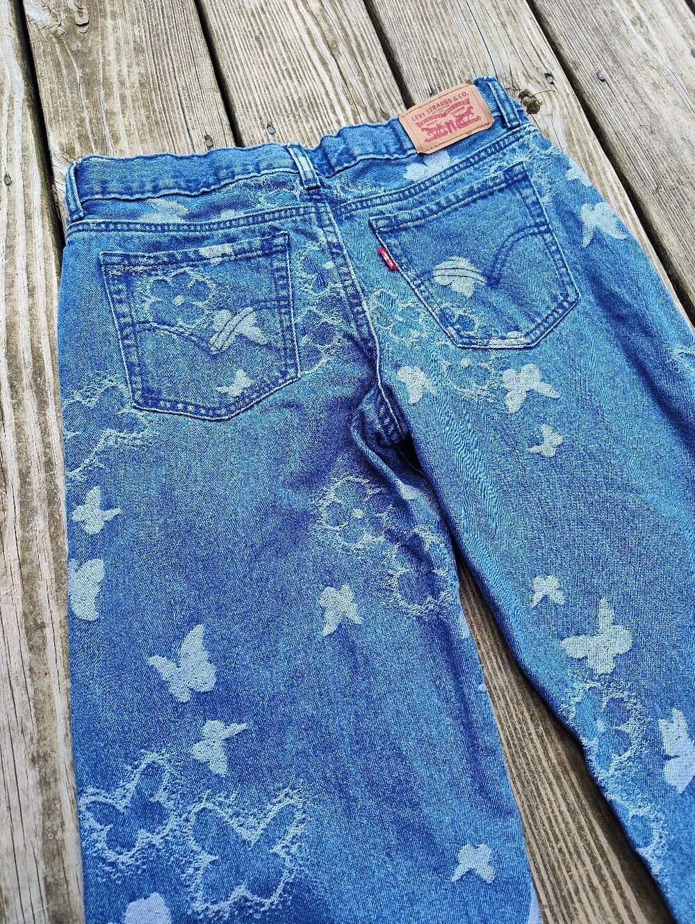 Levi's Big Girls Sz 14 Wide Leg Blue Jeans Butterfly Flower Jacquard 28